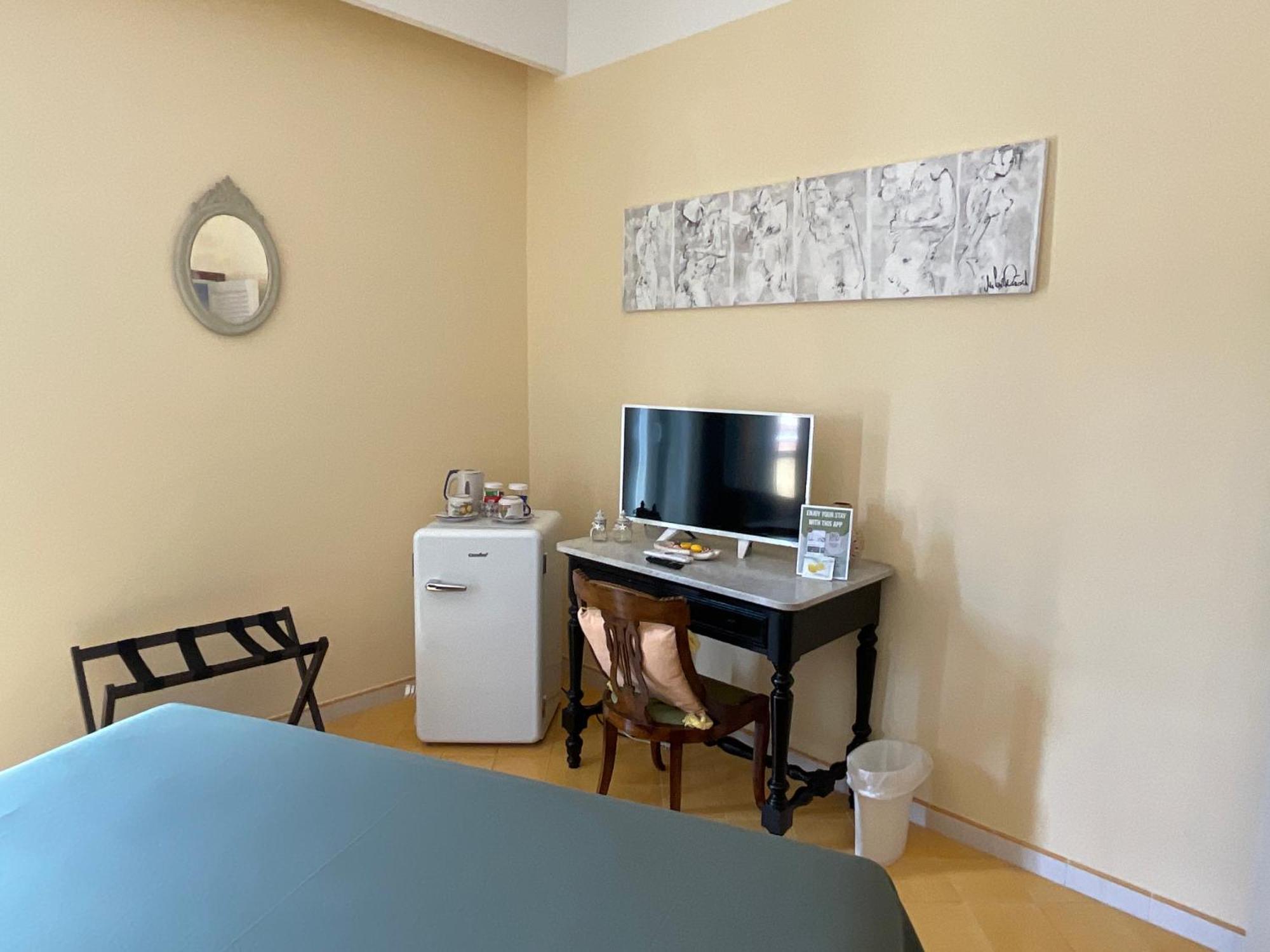 Vesuvio View Bed & Breakfast Вико Екуензе Екстериор снимка
