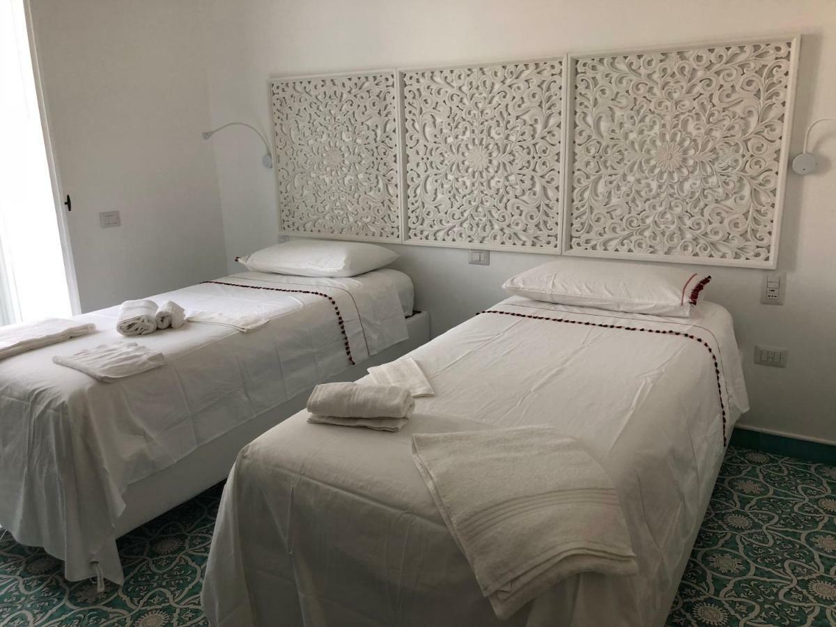 Vesuvio View Bed & Breakfast Вико Екуензе Екстериор снимка
